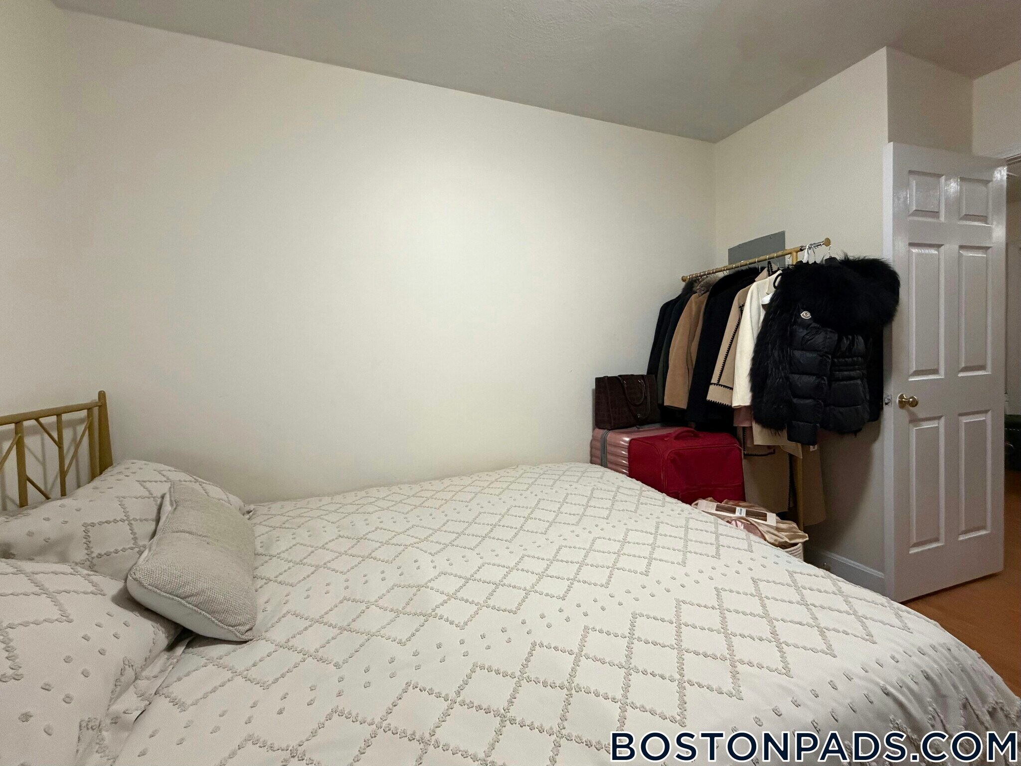 Building Photo - 81 Essex St