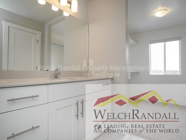 Building Photo - 2260 W 2625 S