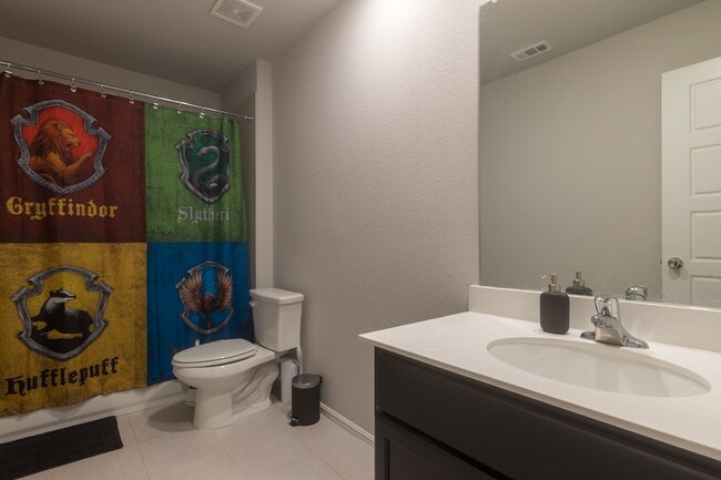 Building Photo - Gorgeous Two Story Home Featuring 2 Living spaces, 5 Bedrooms, and 3.5 Baths