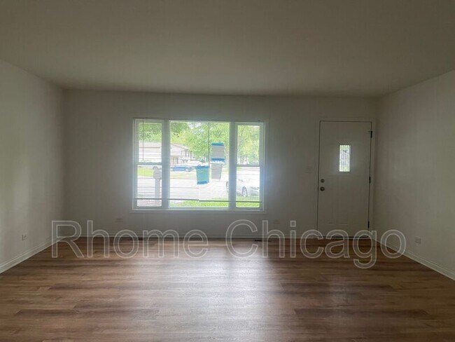 Building Photo - 7984 Ramsgate Cir N