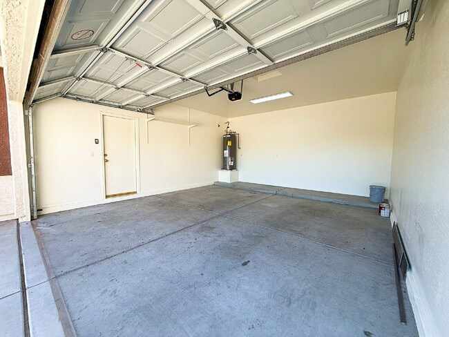 Building Photo - 12788 N 88th Dr