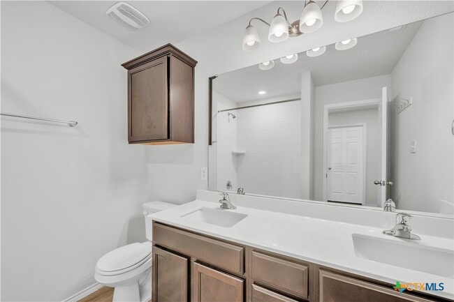 Building Photo - 2420 Elba Dr