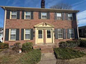 Building Photo - 1317 Cypress Ave