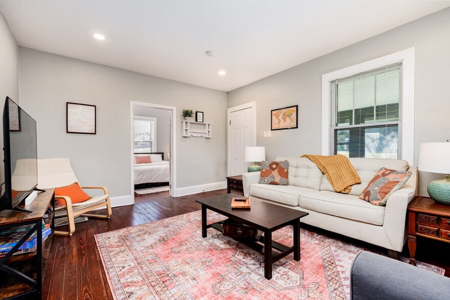 Building Photo - 257 Gordon Ave