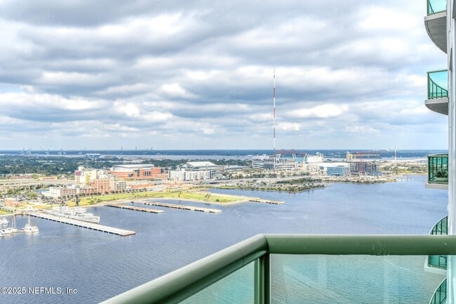 Building Photo - 1431 Riverplace Blvd