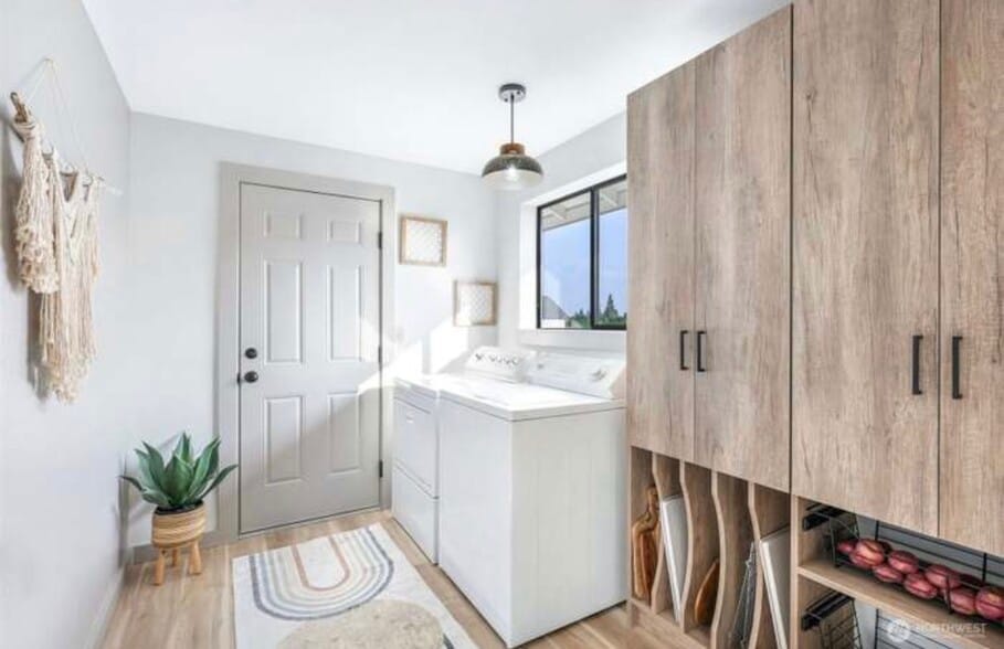 Building Photo - 2411 Cedar Rd