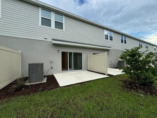 Building Photo - 3611 Mayfair St