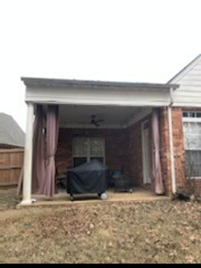 Building Photo - Renovated 4 Bedroom 2.5 Bath Home for Rent!