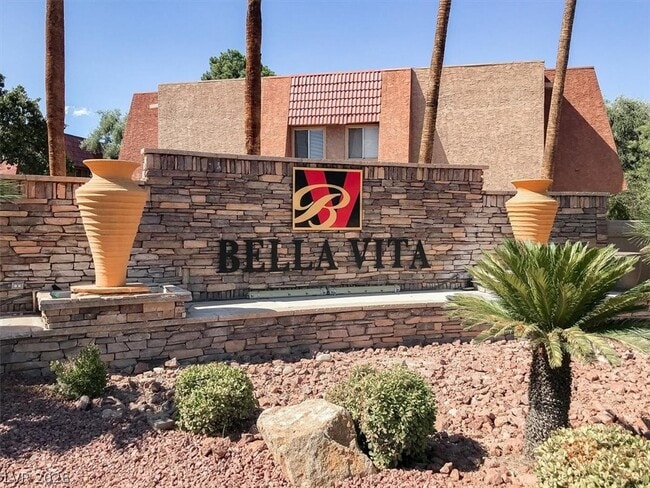 Building Photo - 5493 Indian River Dr