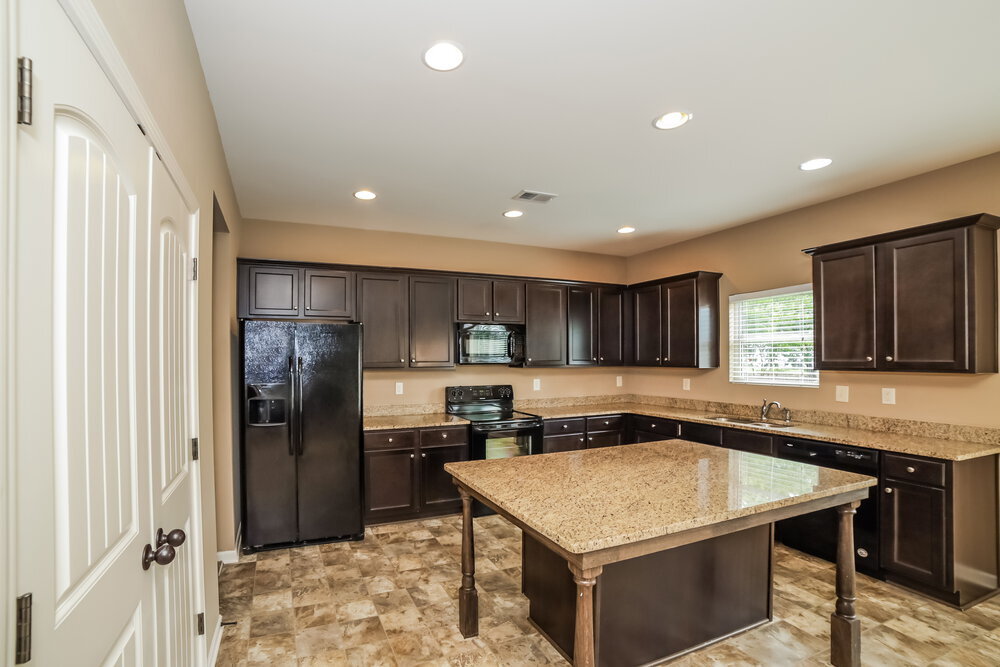 Building Photo - 981 Rock Elm Dr