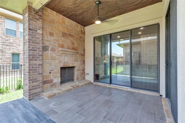 Building Photo - 1209 Sue Ann Rose Dr