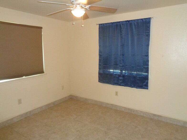 Brand new curtains - 755 Jennifer Jean Dr