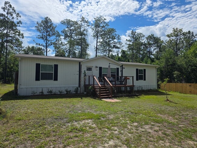 Primary Photo - 116 Long Leaf Dr