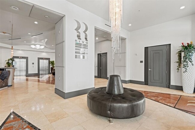 Building Photo - 1771 Ringling Blvd