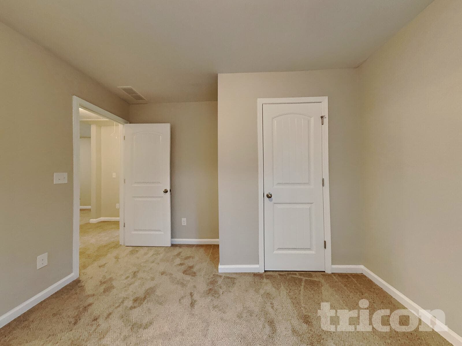 Building Photo - 3440 Baylor Cir