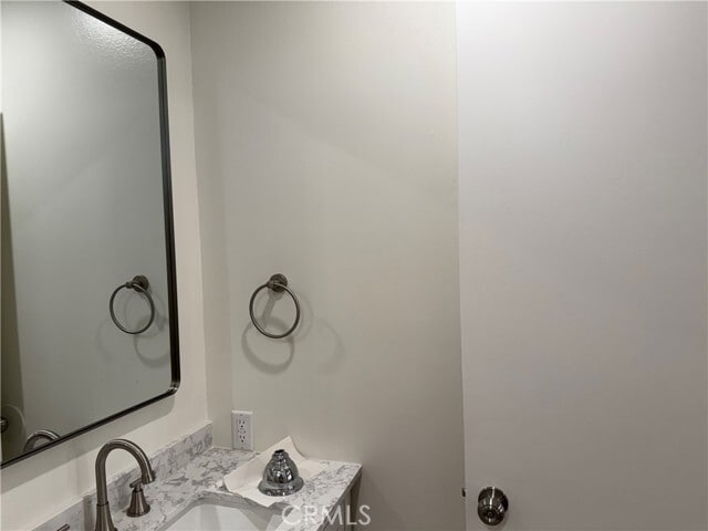 Building Photo - 1528 E Raymond St