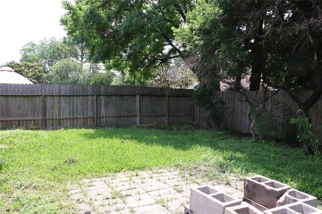 Building Photo - 11206 Hendon Ln