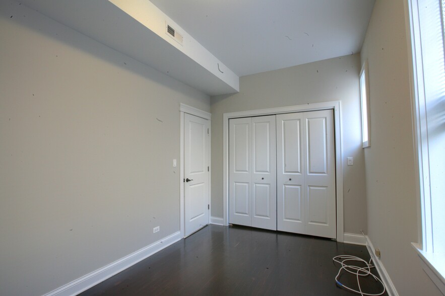 Building Photo - 3224 N Monticello Ave