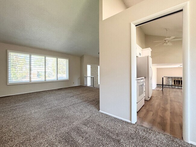 Building Photo - Mountain Views at Meadow Cove on 1/4 Acre ...
