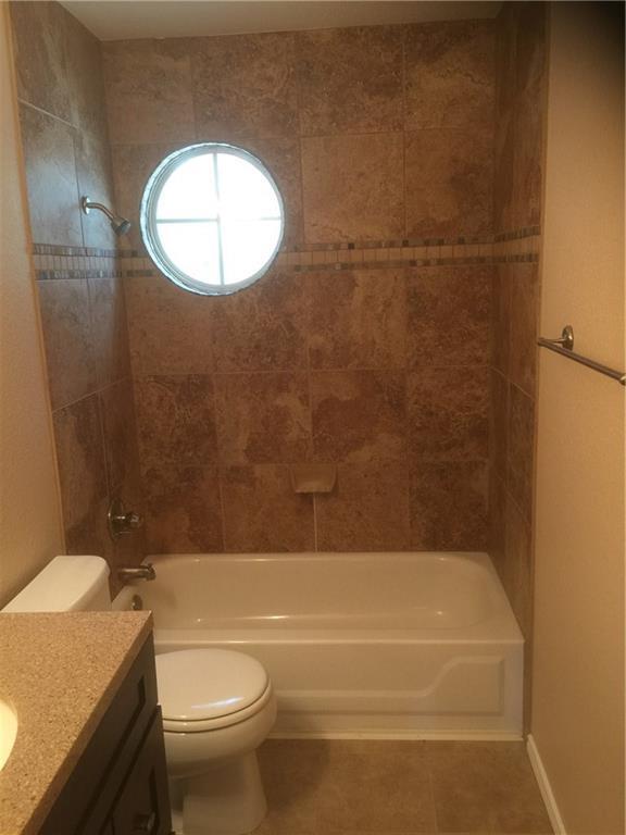 Building Photo - 2205 Wisteria Way
