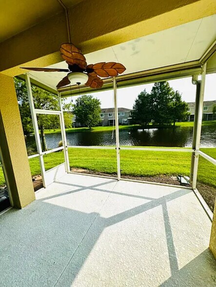 Building Photo - 2758 River Landing Dr