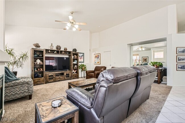 Building Photo - 7515 Splashing Rock Dr