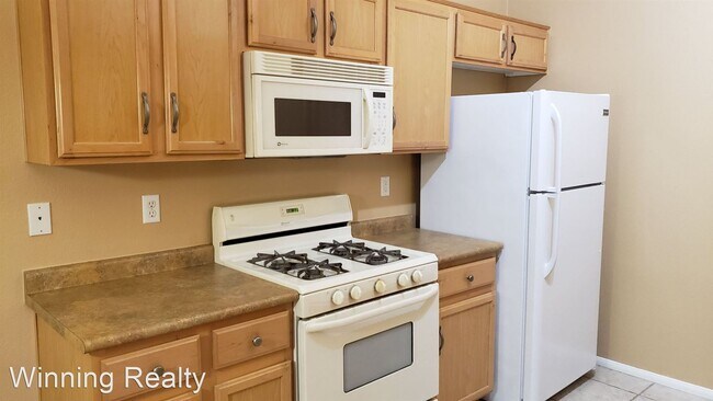 Building Photo - 3 br, 2 bath House - 3401 Cactus Mountain ...