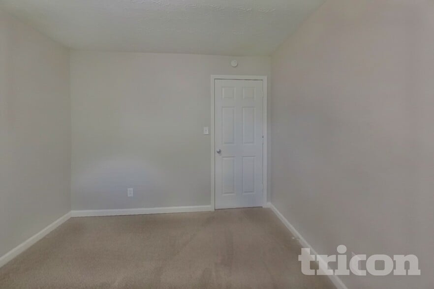 Building Photo - 7538 Fielder Rd