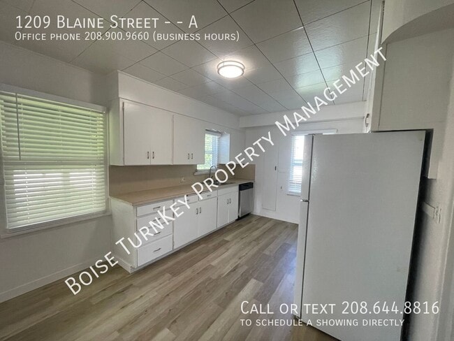 Building Photo - 1209 Blaine St