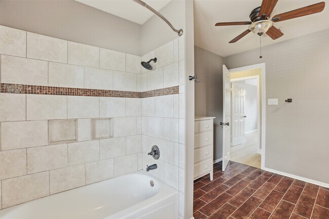 Building Photo - 4410 Wickford Cir