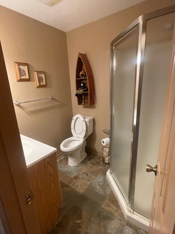 Building Photo - 110 Hart Ave