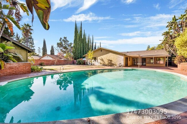 Building Photo - Magnificent Home in Chevy Chase Canyon's H...