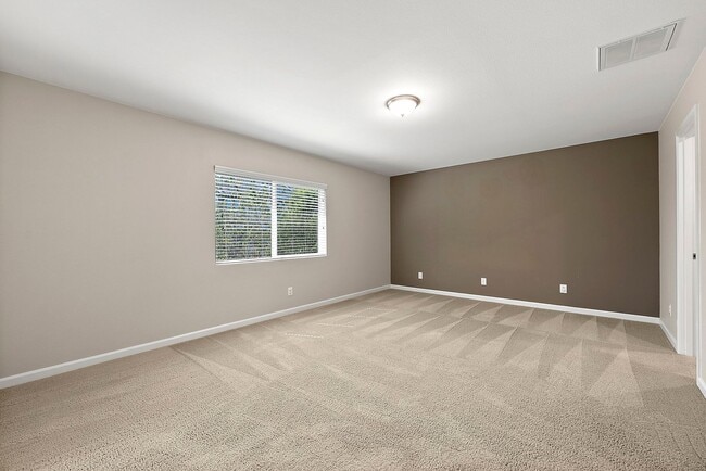 Building Photo - Lacey/Hawks Prairie 4 bedroom 2381 SF home...