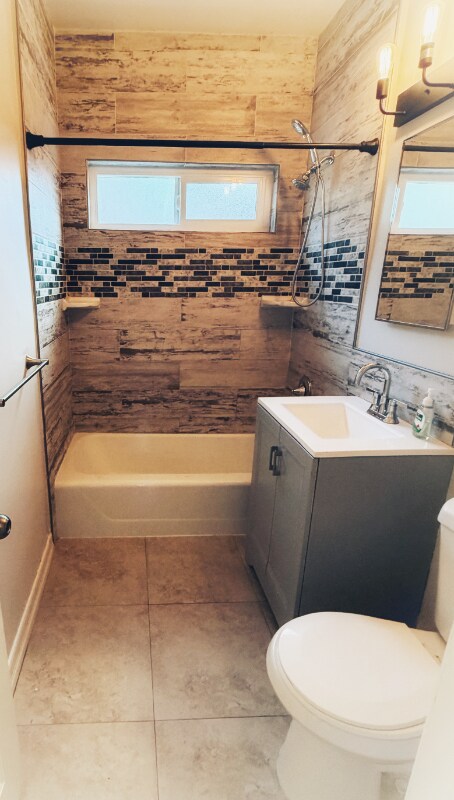 Building Photo - 1134 E 5th Ave