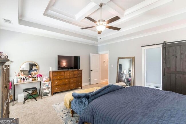 Building Photo - 306 Rustic Live Oak Trl
