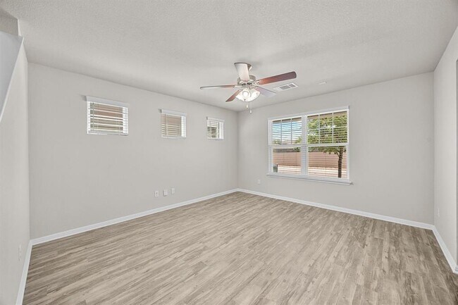Building Photo - 17917 Malnati Dr