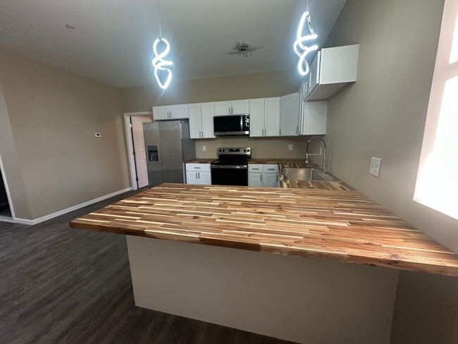 Building Photo - Hopkins Place Apartments