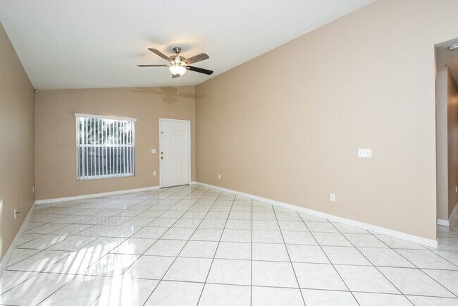 Building Photo - 120 Stephen Ave