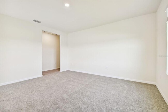 Building Photo - 2774 Common Fig Run