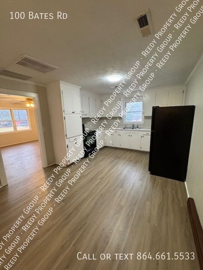 Building Photo - 100 Bates Rd