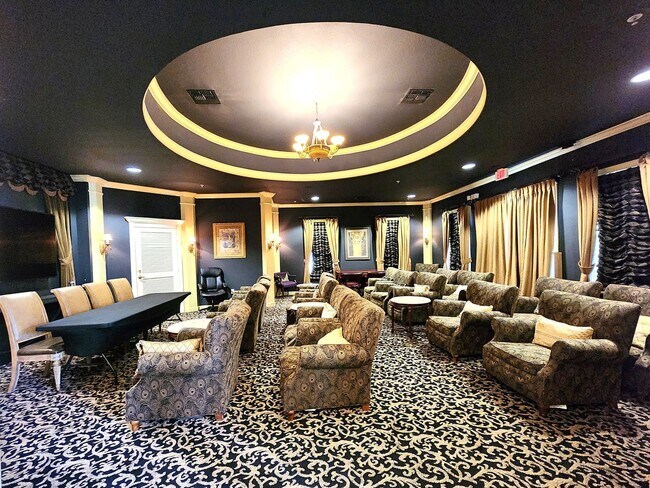 Building Photo - 3rd Floor Condo; Gated Community; Resort S...