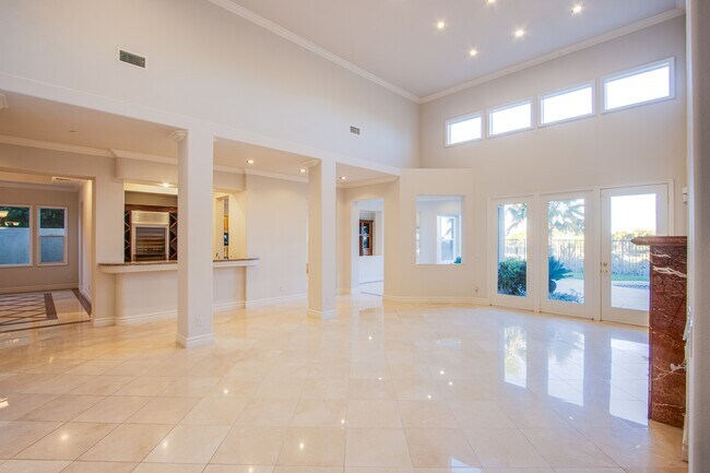 Building Photo - 2258 Green Mountain Ct