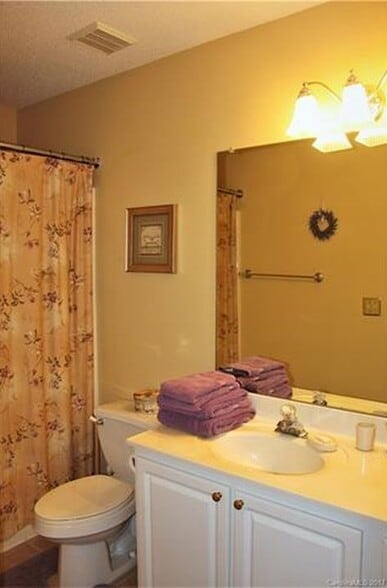 Building Photo - 11820 Kevin Henry Pl