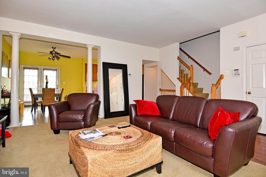 Living room - 16739 Sweeney Ln