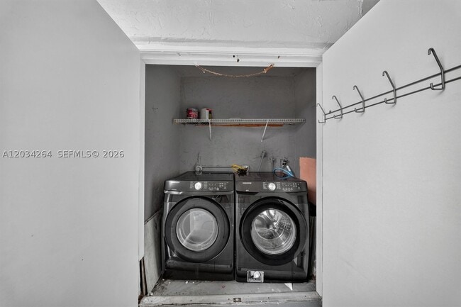 Building Photo - 8540 SW 212th St