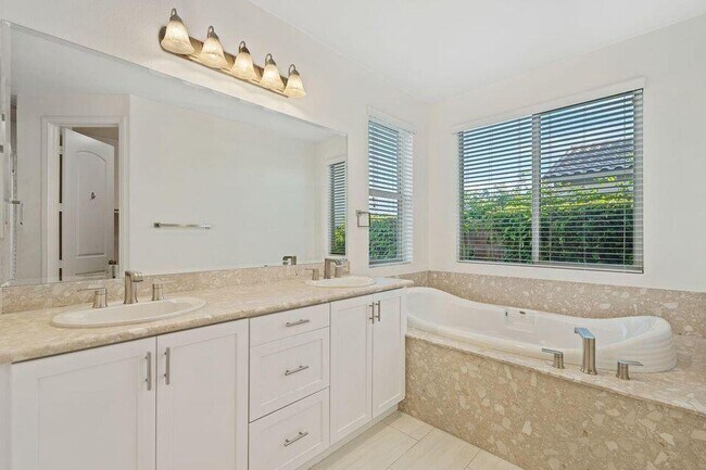 Building Photo - 51204 Mystic Tyme Dr