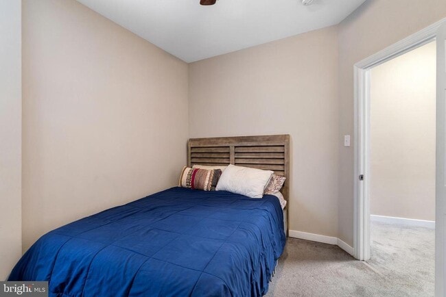 Building Photo - 1741 Georges Ln