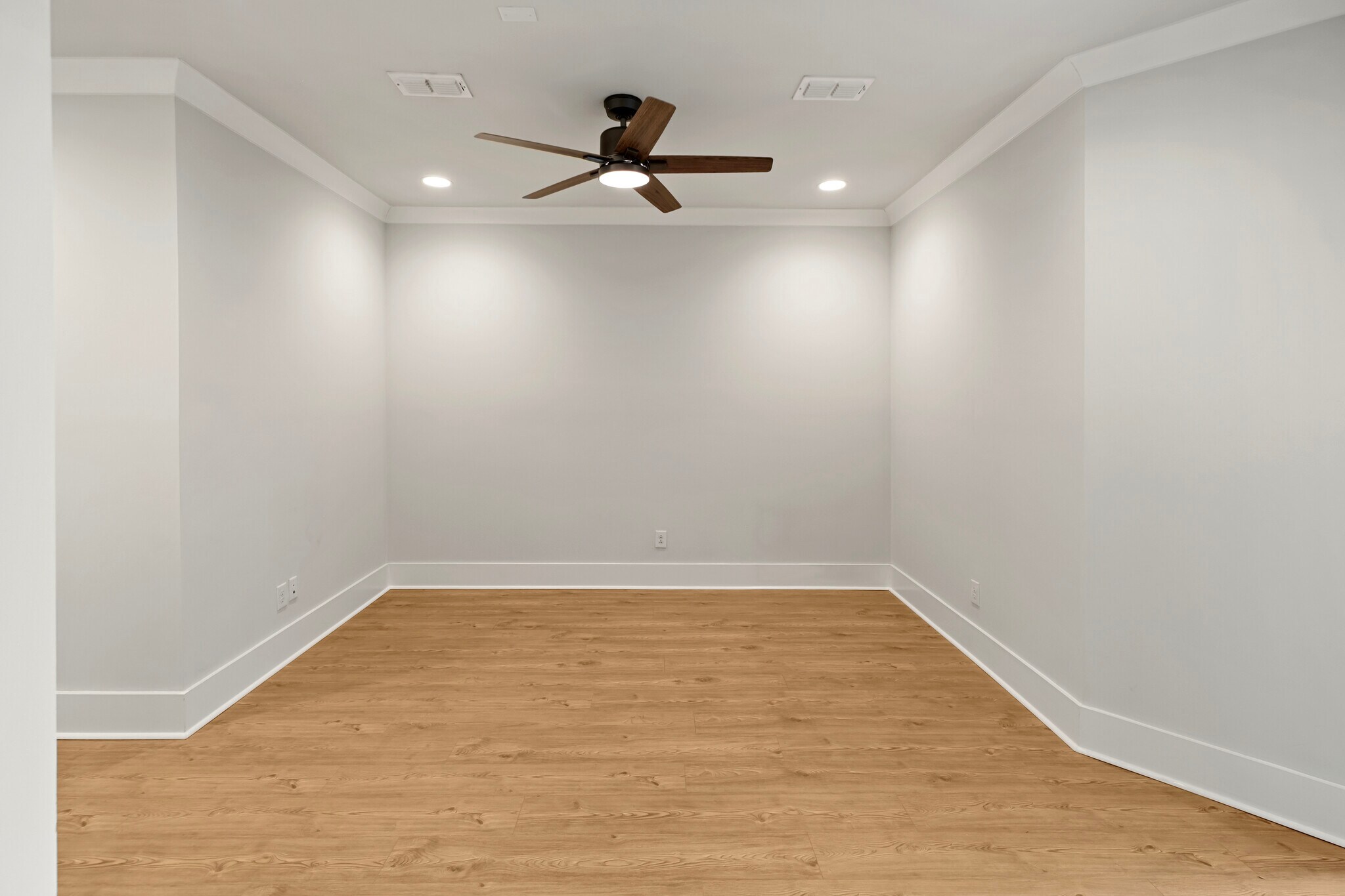 Building Photo - 2648 Balena Dr