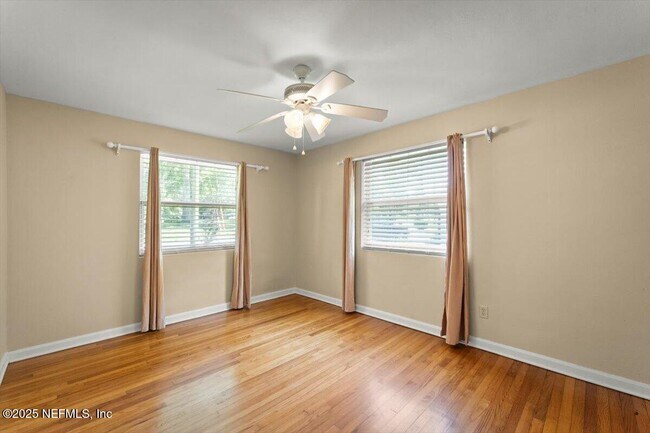 Building Photo - 2240 Jose Cir S