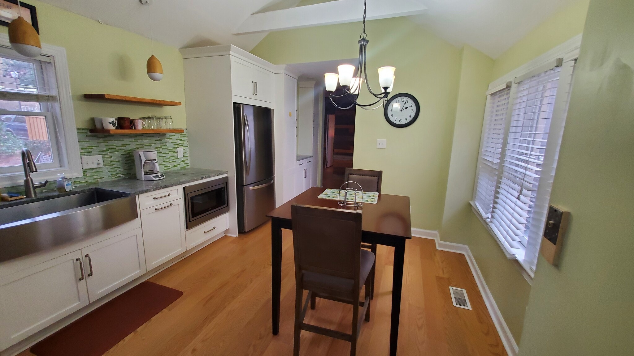 Building Photo - 5927 Sentinel Dr